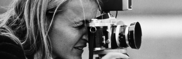 Elisabetta Catalano. Obiettivo sugli artisti. Dal 28 novembre al MAXXI una mostra sul percorso della fotografa in rapporto con i musei che espone fotografie acquisite con il Bando Strategia Fotografia 2023