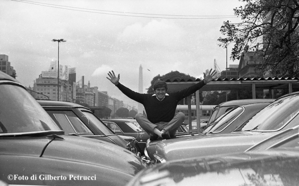 Gilberto Petrucci. C'era un ragazzo che come me - 50 anni dopo