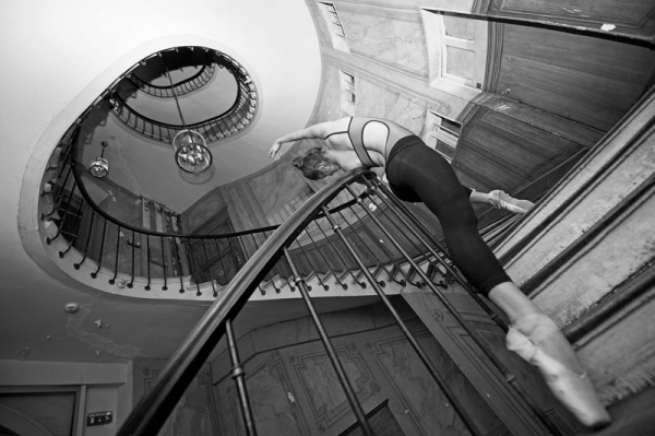 Simone Ghera. Dance in the world: Berlino