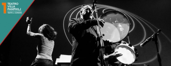 Simona Galletti. Soundtracks: l'umano nelle mani