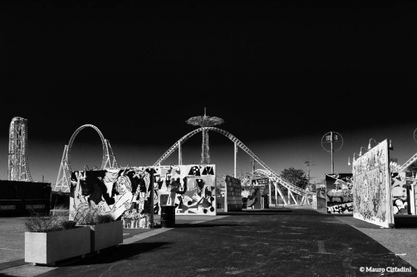 Mauro Cittadini. Greetings from Coney Island