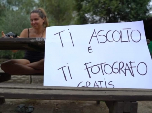 Ti ascolto, e ti fotografo. Domenica 30 novembre al Parco delle Valli un evento gratuito di Ilaria Facci che fa parte dell'omonimo progetto itinerante in tutta Europa
