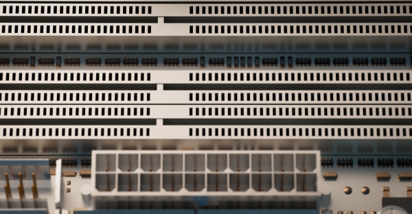 Karol Komorowski. Hardware